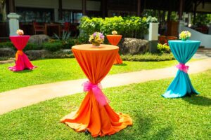 mese de coctail| stoliki-koktajlowe-144852664