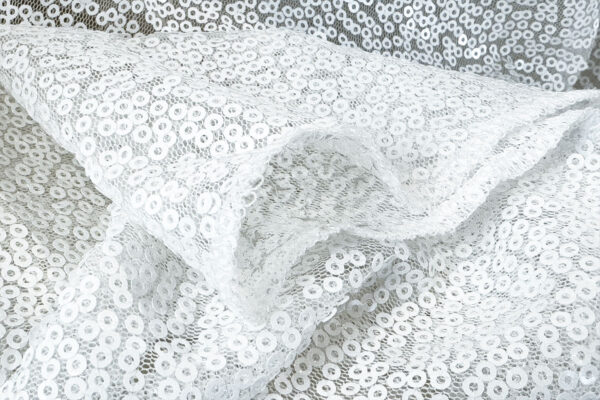 | obrus-cekiny-bialy_4486