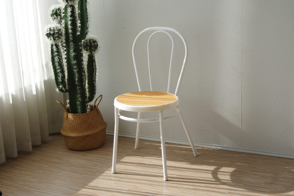 | 0836-ARP WHITE+BROWN 4