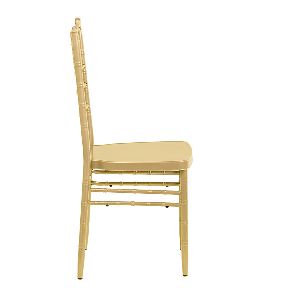 Americká svatební židle Chiavari s polštářkem zlatá barva | Banketovynabytekcz | chiavari-jasnozlote_7802jpg